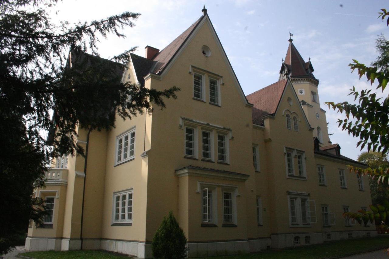 Festetich Kastélyszálló és Zsuzsanna Hotel Szeleste Exterior foto